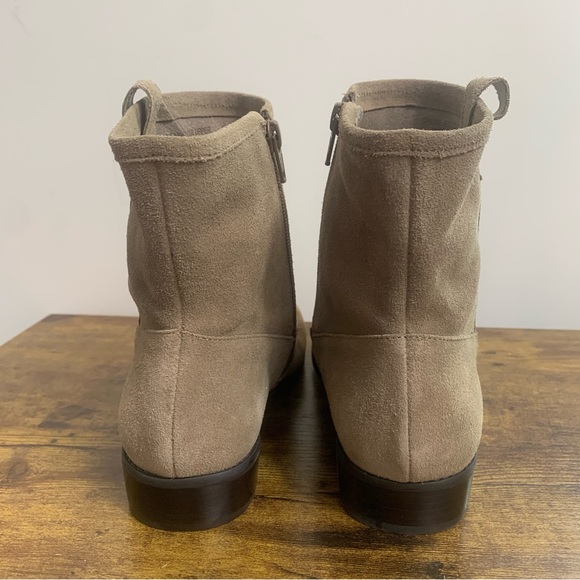 Walking Cradles Womens Kimber Taupe Suede Block Heel Booties Ankle Boots Shoes - Picture 7 of 10